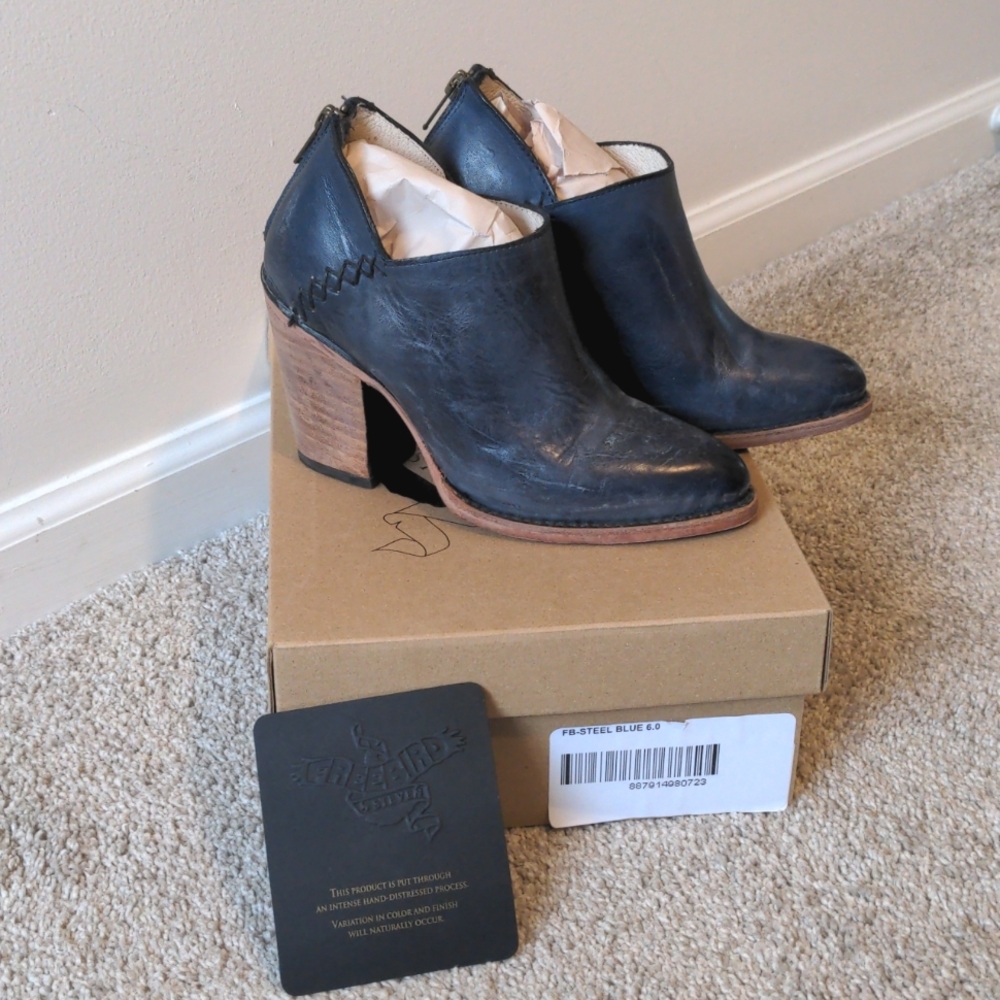 Freebird Steel size 6 blue